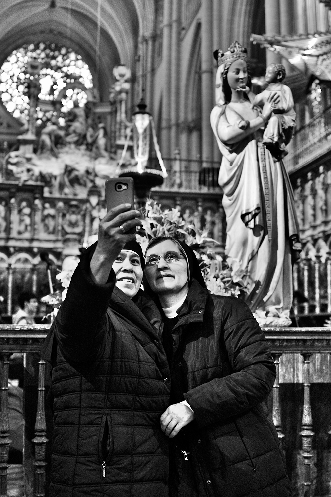 2019 06 29 Archive 49 Eng A Selfie with Maria Pierre Poulain Photographie